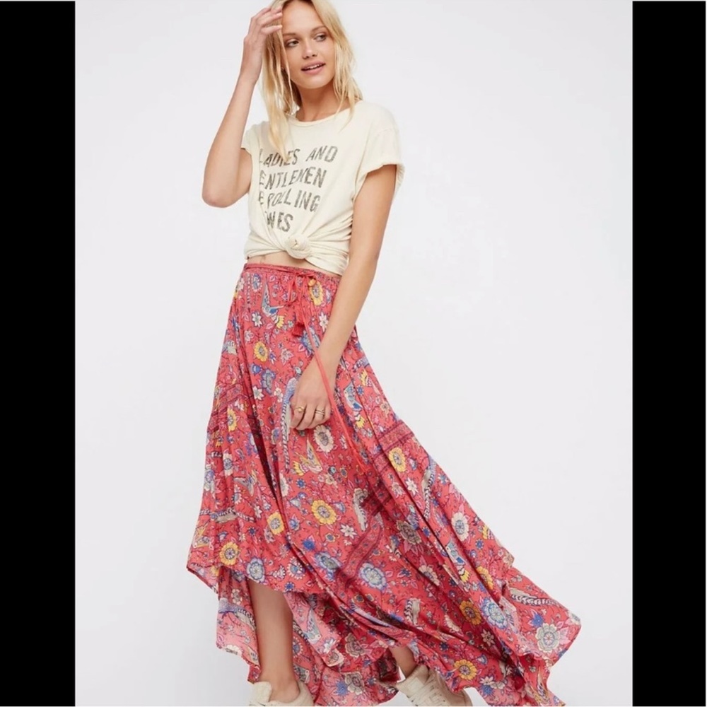 🌙SOLD✨Lovebird 🐦⬛Half Moon Skirt Rose - Picture 6 of 10